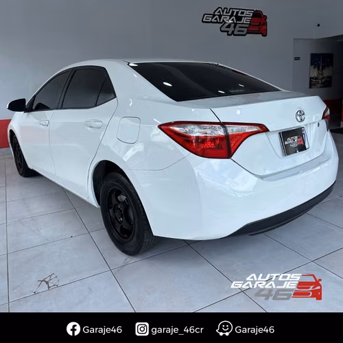 TOYOTA COROLLA  2014