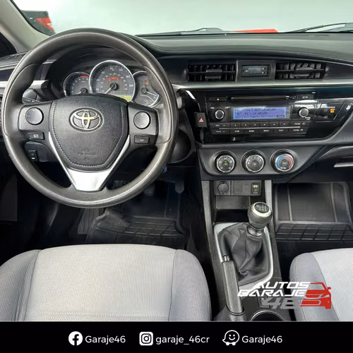 TOYOTA COROLLA  2014