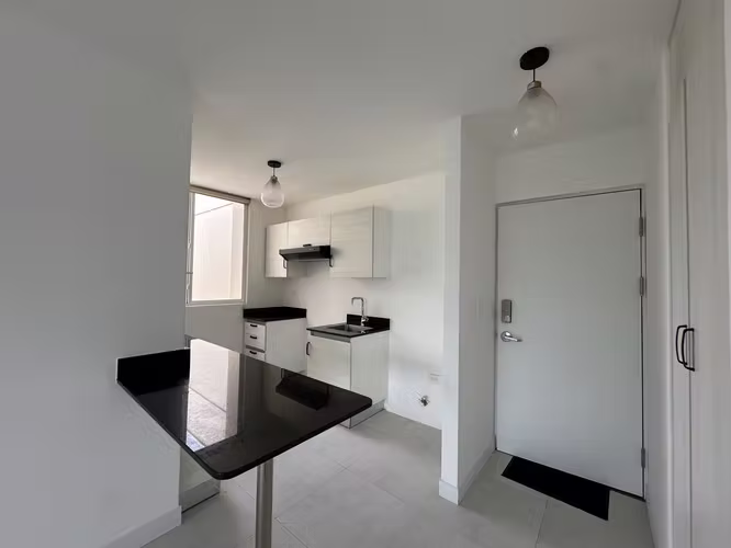 3 Hab en Monte Alto Curridabat | Vista Panorámica + 2 Parqueos - Imagen 2