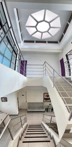 EDIFICIO DE 520 M2 PARA OFICINAS SOBRE BOULEVARD DENT SAN PEDRO - Imagen 4