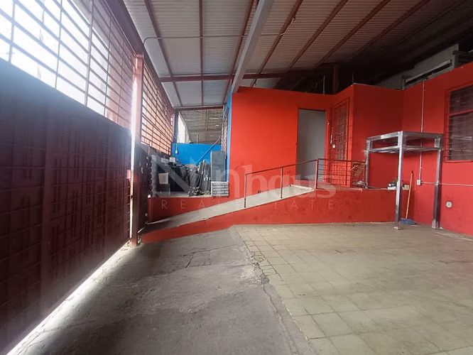 Venta de Ofibodega en Uruca - Imagen 4
