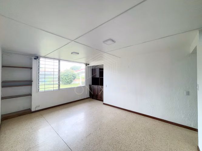 Apartamento en Primer Piso con Servicios Incluidos | Cristo de Sabanilla - Imagen 6