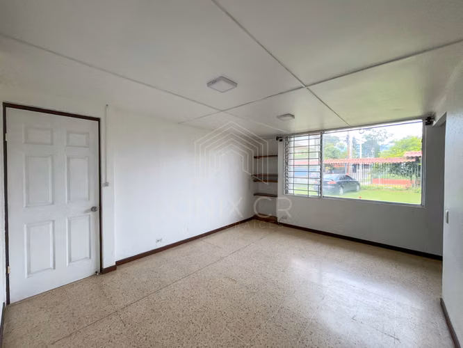 Apartamento en Primer Piso con Servicios Incluidos | Cristo de Sabanilla - Imagen 2