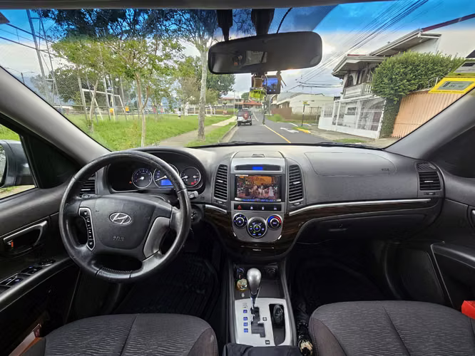 Hyundai Santa Fe 2012 4x4 con traspaso incluido