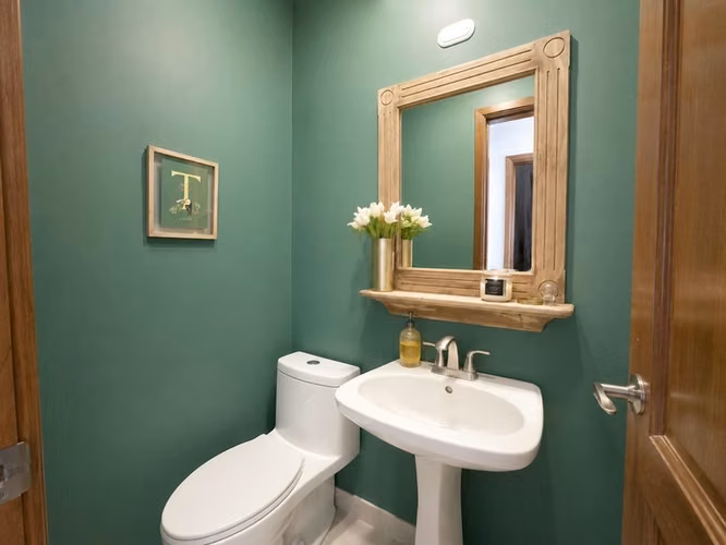 Venta I Alquiler Casa Familiar 3 Habitaciones con Amplio Jardín, Oficina y Rancho en Santa Ana ID27330 - Imagen 5