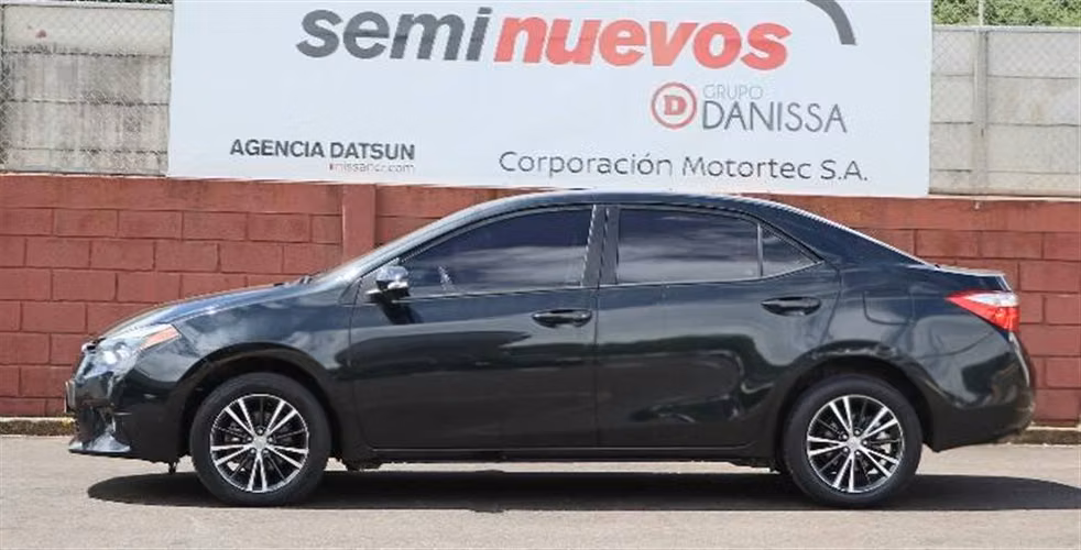 TOYOTA COROLLA 2017 AUTOMÁTICA GASOLINA NEGRO