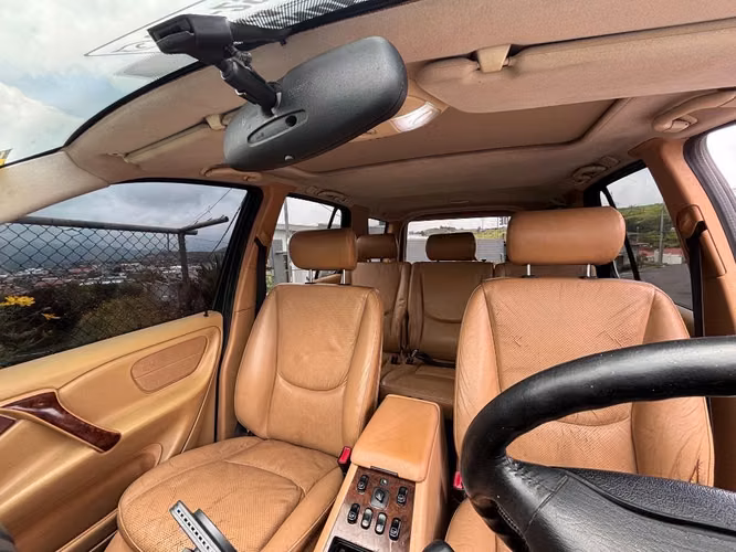  Mercedes-Benz ML – Excelente estado, muchas mejoras y mantenimiento reciente