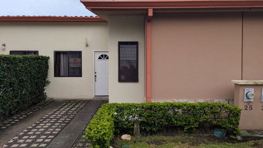 SE ALQUILA CASA EN TERRAZAS DEL OESTE, CONCASA - Imagen 14