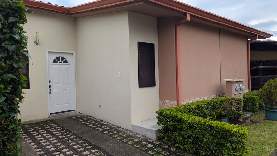 SE ALQUILA CASA EN TERRAZAS DEL OESTE, CONCASA - Imagen 15