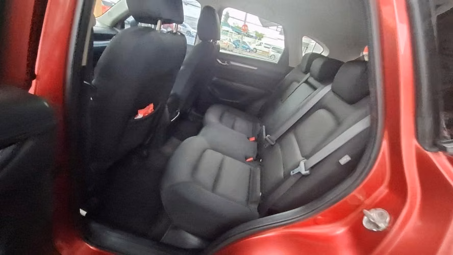 VENDO  MAZDA CX5 ROJO EN EXCELENTE ESTADO - Imagen 4