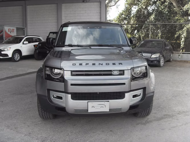 Land Rover Defender 2020 HSE 3000cc Gasolina