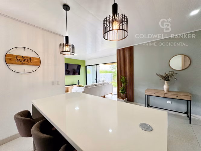 Home Sweet Home – Residencia Amueblada de 2 Habitaciones en Alquiler en Montezu - Imagen 6