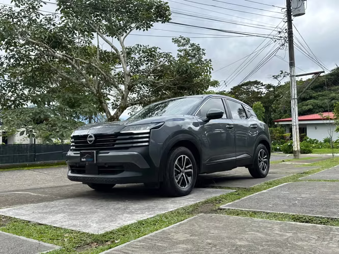 NISSAN KICKS - Imagen 1