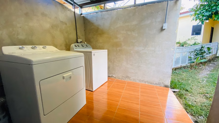 Estudios y Apartamentos en Alquiler, Cerca del Centro Comercial Paco, San Rafael de Escazú - Imagen 7
