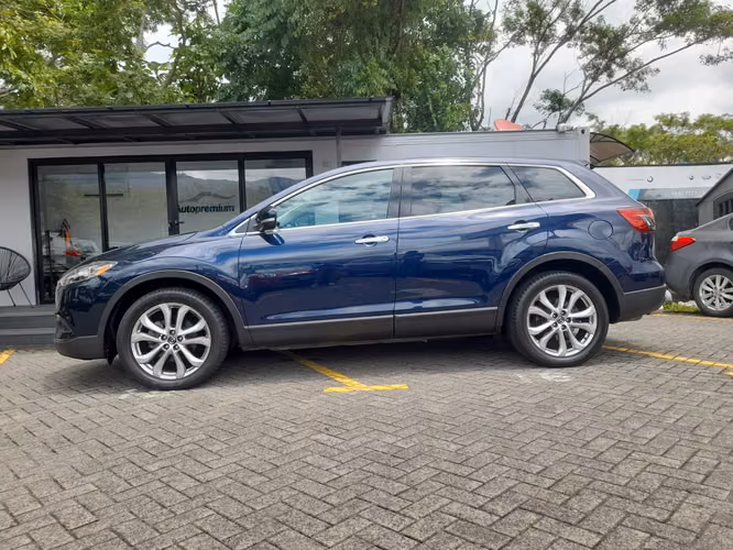 MAZDA CX-9