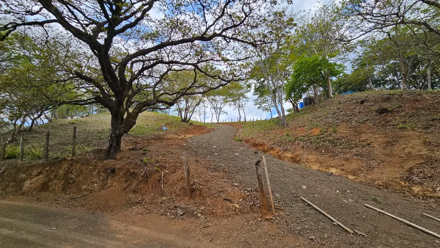 Terreno de 5.000 m² con Vistas a las Montañas, Listo para Construir – A Minutos de Tamarindo - Imagen 7