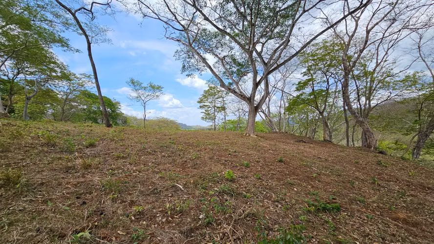 Terreno de 5.000 m² con Vistas a las Montañas, Listo para Construir – A Minutos de Tamarindo - Imagen 2