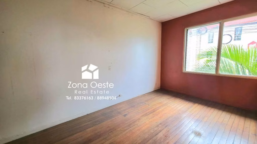 ¡REBAJADA! PROPIEDAD EN VENTA EN PASEO COLÓN - Imagen 10