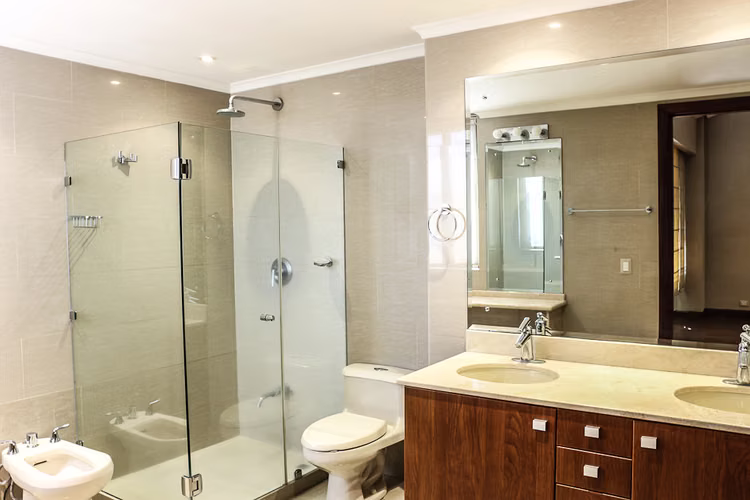REBAJADO! Penthouse en Los Laureles, Escazú, 2303