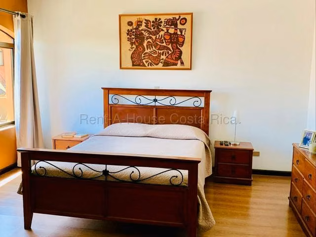 Venta de Casa en Condominio Brasil de Santa Ana. - Imagen 9