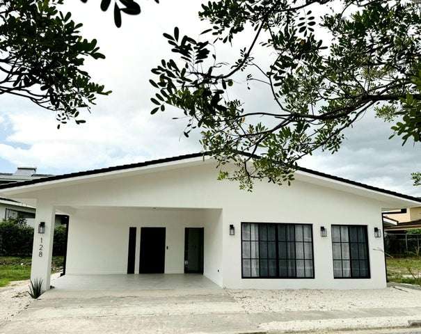 Venta de Casa AMUEBLADA en Liberia de Guanacaste. 