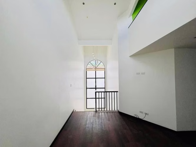 Alquiler de Increible Casa en Santa Ana. Electrodomésticos Incluidos. - Imagen 15