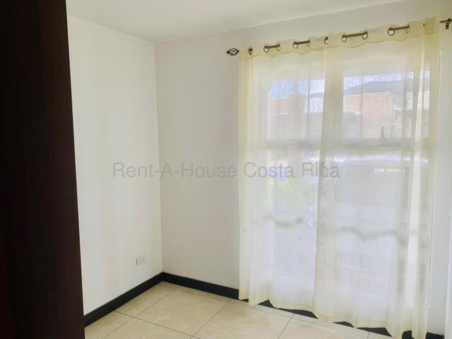 Venta de Casa en El Guarco-El Tejar, Cartago. - Imagen 5