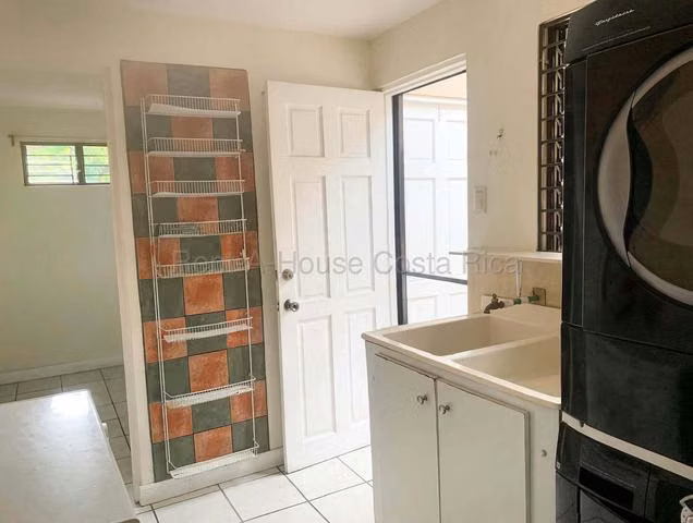 Venta de Casa en Pavas, San José. 27-704 MJM - Imagen 11