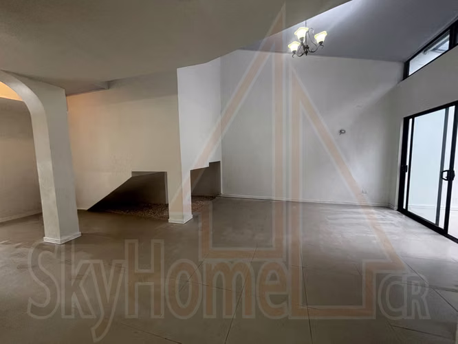 99541 / Alquiler / Residencial Cataluña / Estrenar / Amplio / Acabados de lujo - Imagen 11