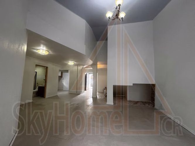 99541 / Alquiler / Residencial Cataluña / Estrenar / Amplio / Acabados de lujo - Imagen 2