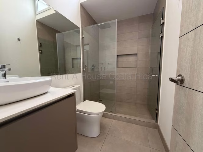Alquiler de Casa en Escazú-San Rafael RZ - Imagen 3