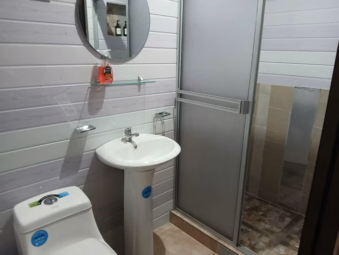 SE VENDE EDIFICIO DE 7 APARTAMENTOS PARA AIRBNB EN LA URUCA, POR EL HOTEL BARCELO PALACIO. - Imagen 14