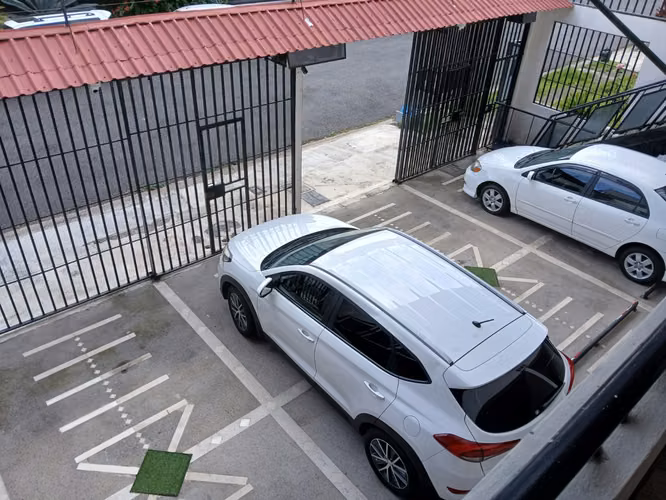 SE VENDE EDIFICIO DE 7 APARTAMENTOS PARA AIRBNB EN LA URUCA, POR EL HOTEL BARCELO PALACIO. - Imagen 6