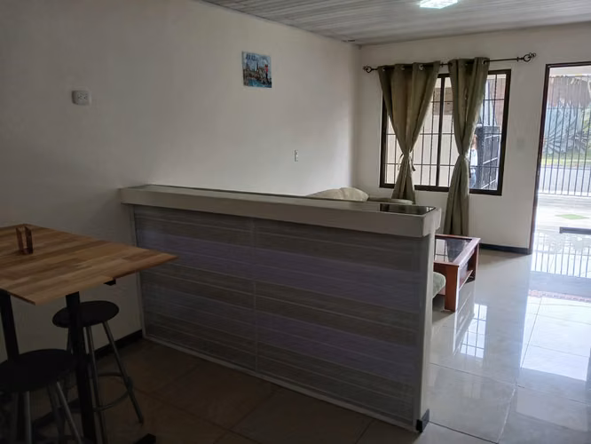 SE VENDE EDIFICIO DE 7 APARTAMENTOS PARA AIRBNB EN LA URUCA, POR EL HOTEL BARCELO PALACIO. - Imagen 4