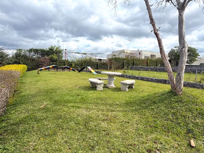VENDO LOTE DE 357,54 M2 EN CONDOMINIO, SAN ISIDRO HEREDIA - Imagen 8