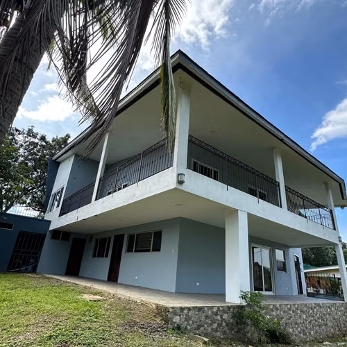 ALQUILER DE CASA INDEPENDIENTE EN TURRÚCARES DE ALAJUELA - Imagen 12