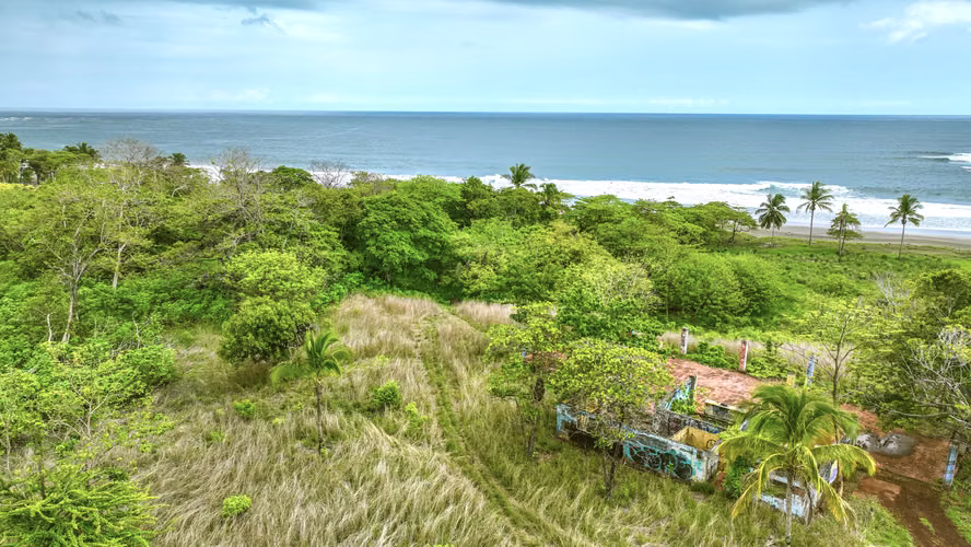 Terreno Frente al Mar en Playa Junquillal, Costa Rica - Imagen 10
