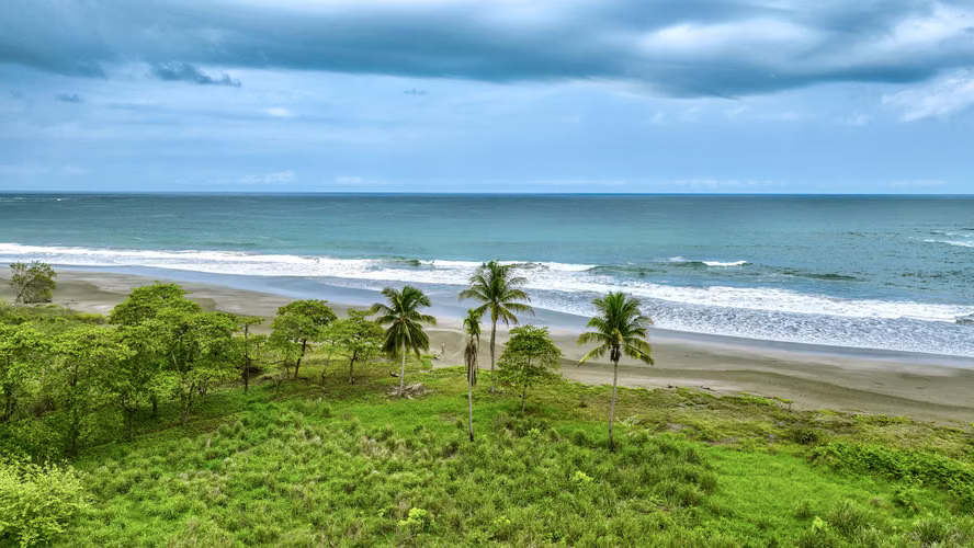 Terreno Frente al Mar en Playa Junquillal, Costa Rica - Imagen 8