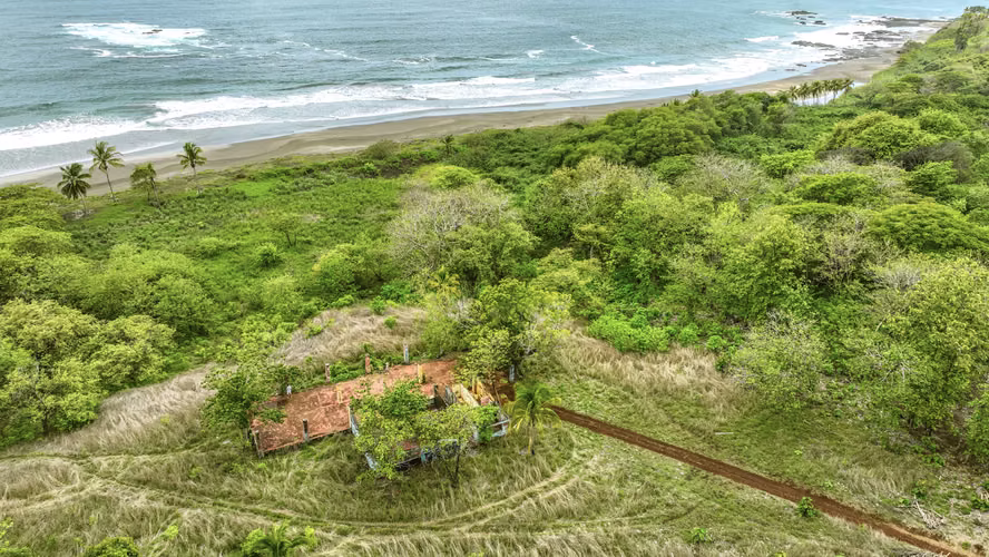 Terreno Frente al Mar en Playa Junquillal, Costa Rica - Imagen 11