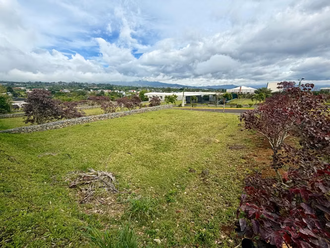 Lote de 352.36 m2 - San Isidro Heredia - Imagen 4