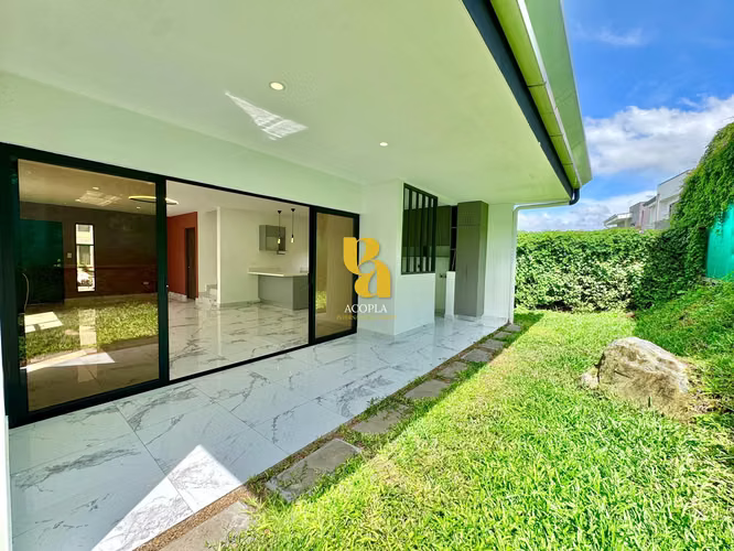 Venta de casa para inversión en condominio en San Rafael, Alajuela - Imagen 8