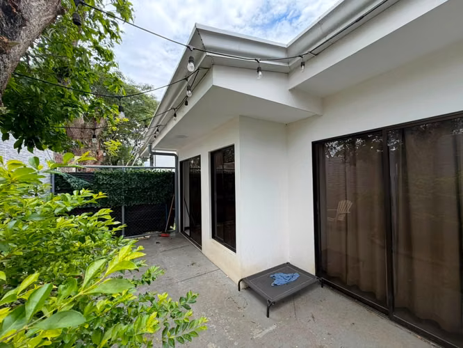 VENTA DE CASA EN CONDOMINIO EN TURRÚCARES DE ALAJUELA - Imagen 11