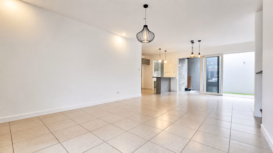 ALQUILER/VENTA DE CASA EN HACIENDA COLÓN, CIUDAD COLÓN* - Imagen 4