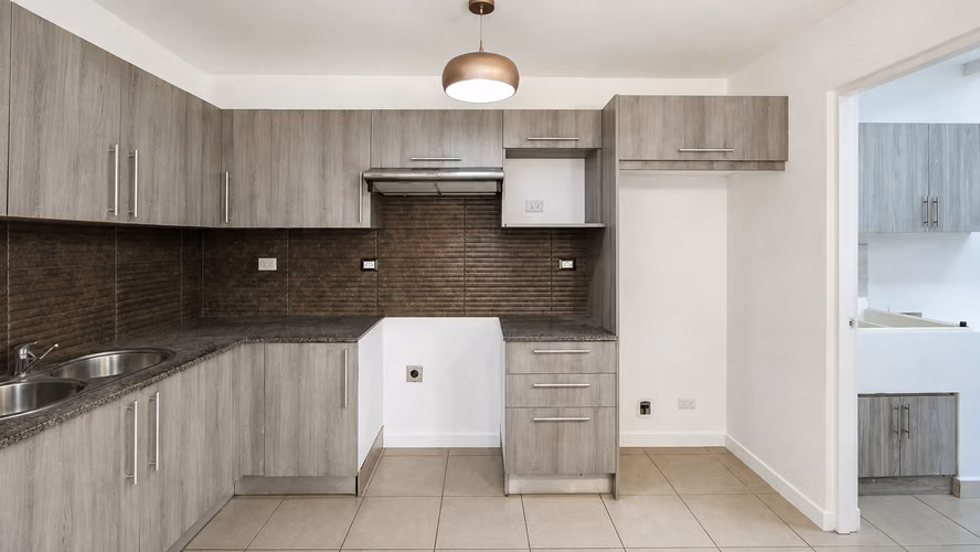 ALQUILER/VENTA DE CASA EN HACIENDA COLÓN, CIUDAD COLÓN* - Imagen 2