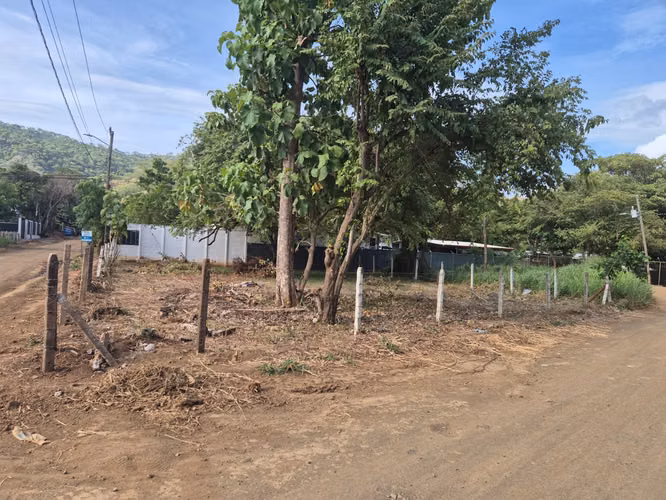 Se Vende Lote en Playas del Coco 478m2 - Imagen 2