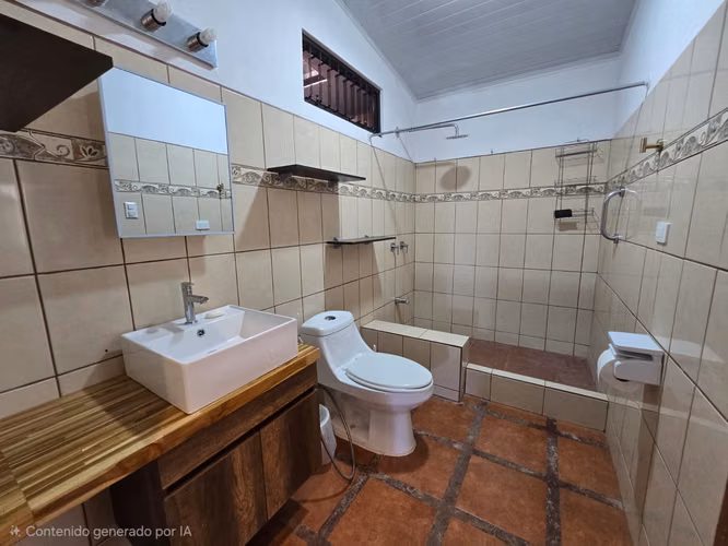 Alquiler casa en San Rafael de Escazú | 3 habitaciones | 2 parqueos | Agua incluida - Imagen 9