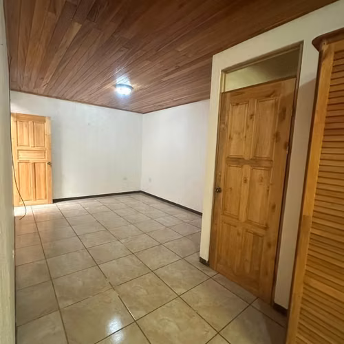 ALQUILER DE CASA HERMOSA EN CONDOMINIO EN LA GARITA DE ALAJUELA - Imagen 8