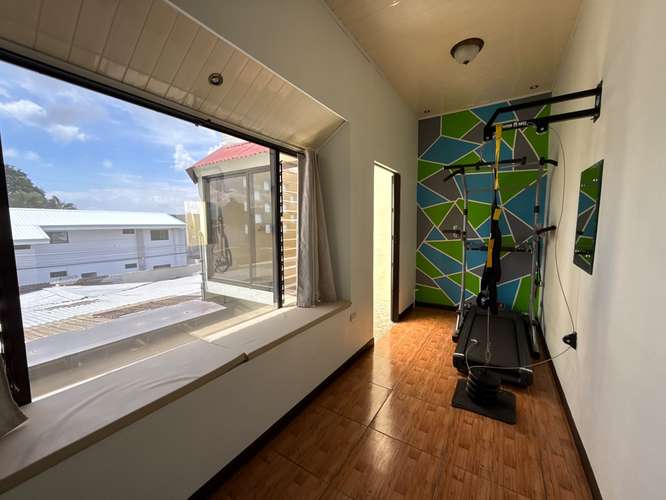 Venta Casa de 2 Niveles en Condominio Los Colegios Moravia - Imagen 18