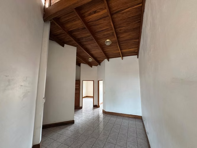 Alquiler apartamento en La Uruca | 2 habitaciones | 1 parqueo - Imagen 6