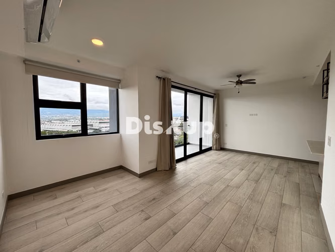 Precioso y moderno apartamento de 2 hab. en piso 15. Núcleo, Sabana - Imagen 5